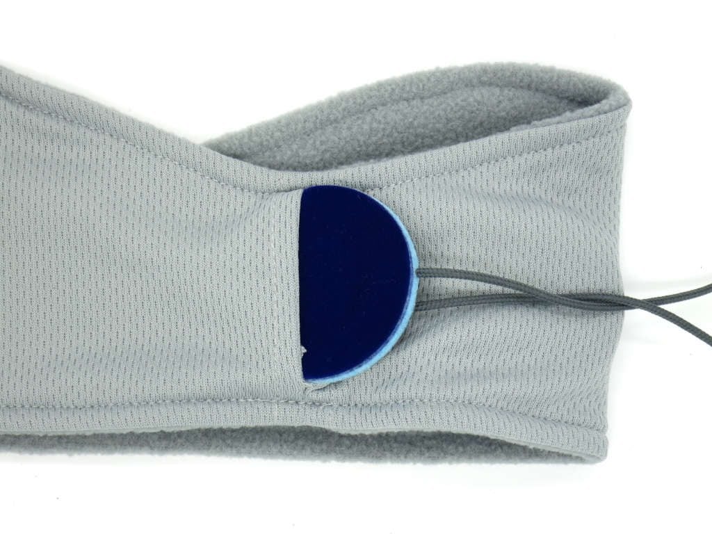 Cozyphones speaker: The blue side faces the mesh lining.