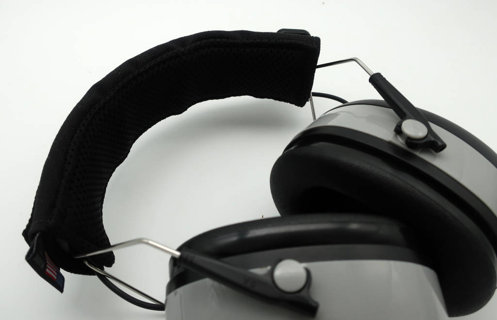 headset-with-headband-cover