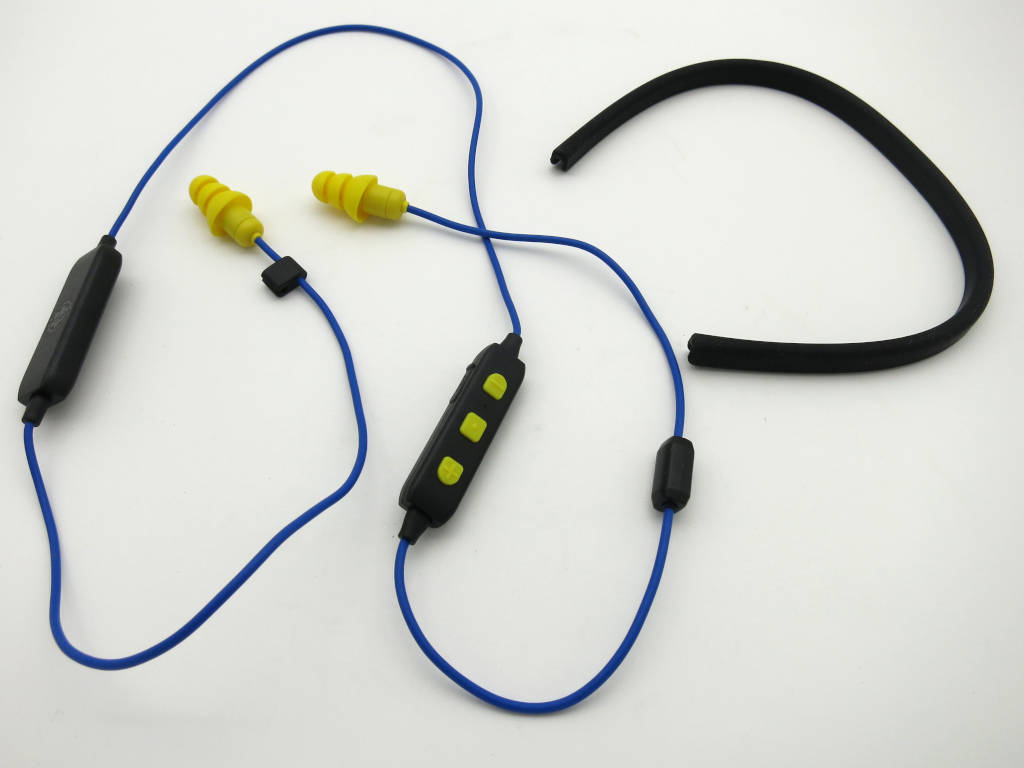 Plugfones-Liberate-2-removable-collar
