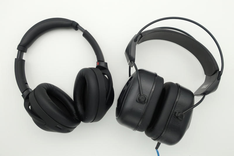 Active Noise Cancelling vs Noise Isolating Headphones Tested