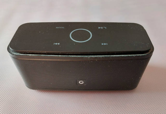 Doss Soundbox Bluetooth speaker