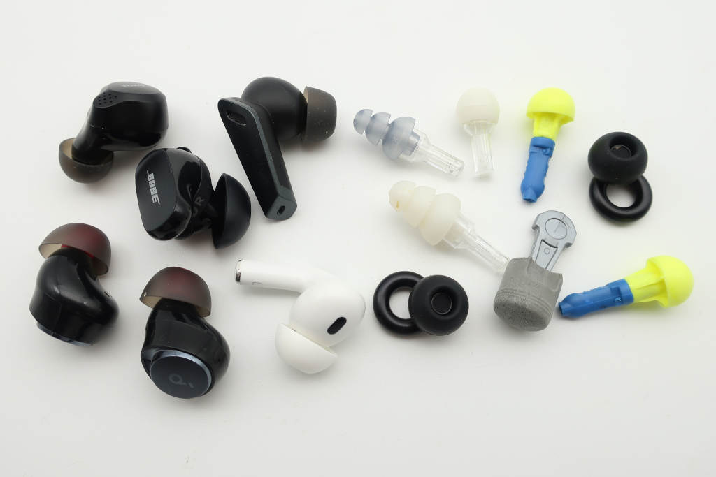 ANC-earbuds-and-earplugs-for-noise-sensitivity-comparison