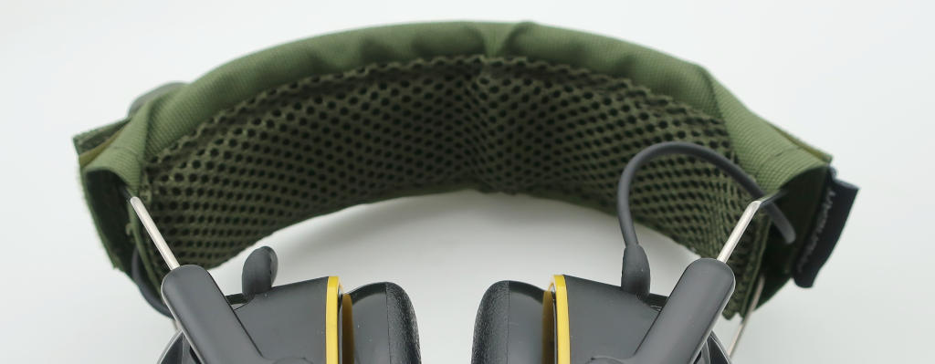 3M Worktunes Connect v2 with added headband cover